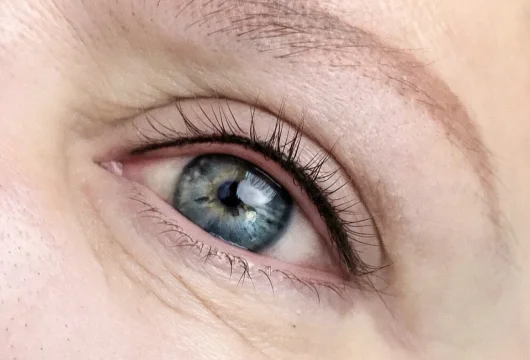 профильный салон перманентного макияжа eyes-n-lips на мясницкой улице фото 2 - tattooo.ru