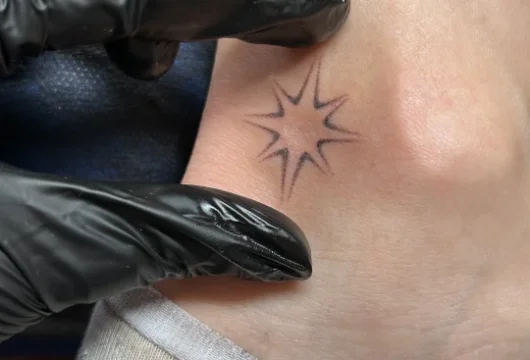 салон тату tattooli фото 3 - tattooo.ru