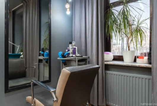 салон красоты city nails в гусятниковом переулке  фото 3 - tattooo.ru